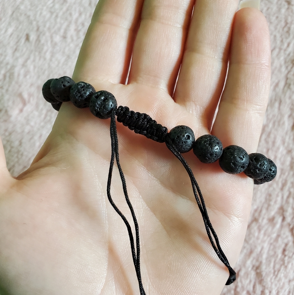 Essential Oil Diffuser Bracelet - Picture 3 of 3